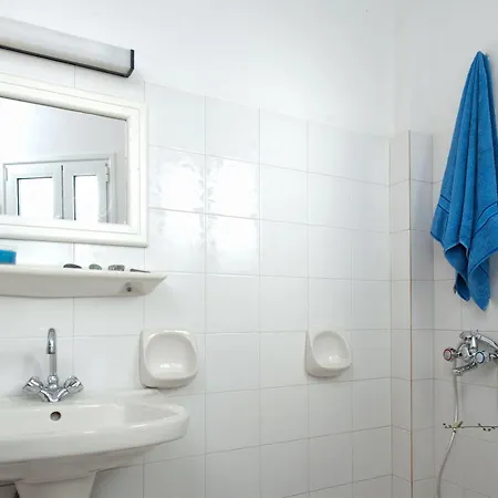 Melissa Apartments, & 3*